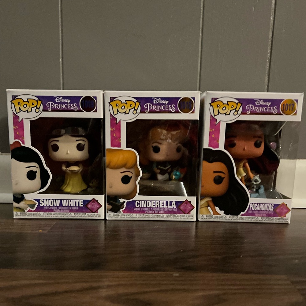 3 Disney Funko Pops